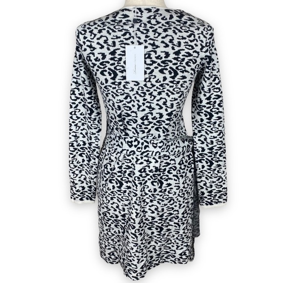 NWT REVOLVE Lovers + Friends Merida black & white animal print wrap dress - Picture 4 of 11
